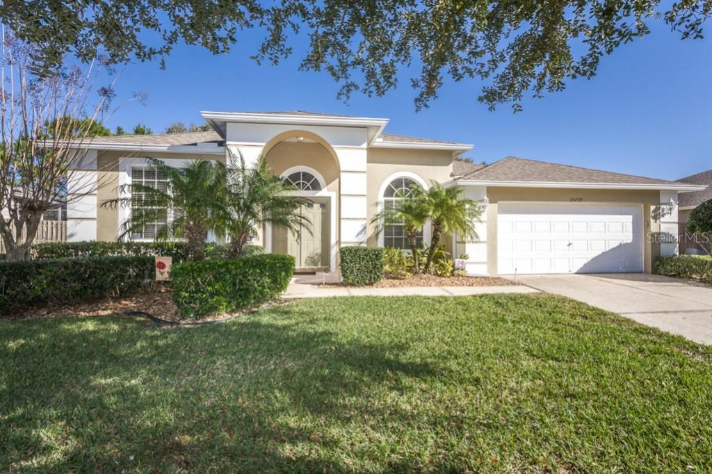 25739 Santos Way, Wesley Chapel, FL 33544