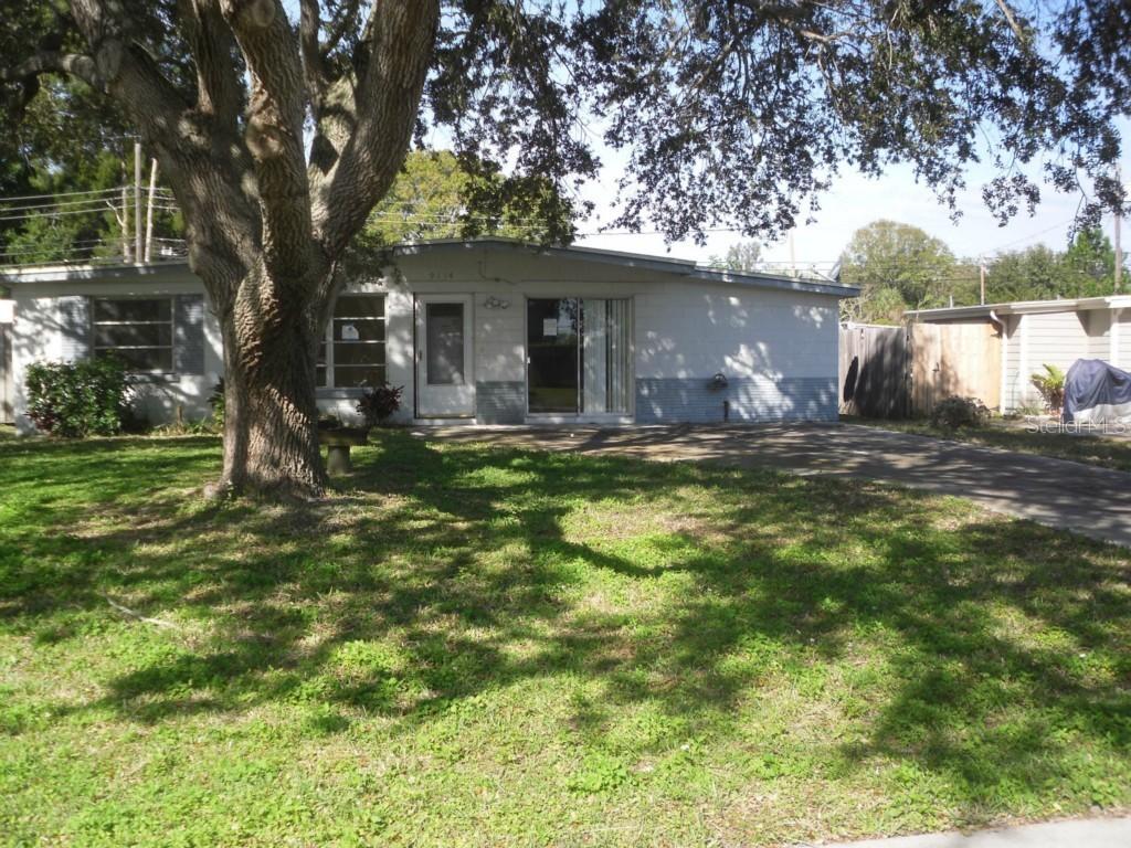 9114 Suncrest Blvd., Seminole, FL 33777