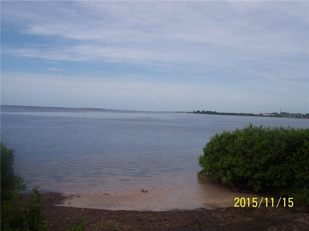 404 Mariner Dr., Tarpon Springs, FL 34689