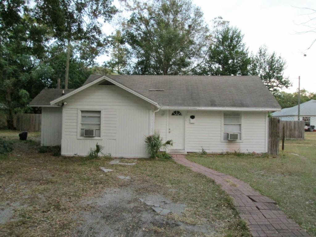 1726 43rd St., St Petersburg, FL 33711