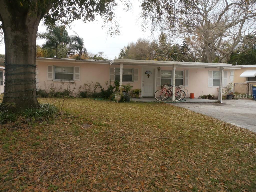 2141 Alemanda Dr., Clearwater, FL 33764