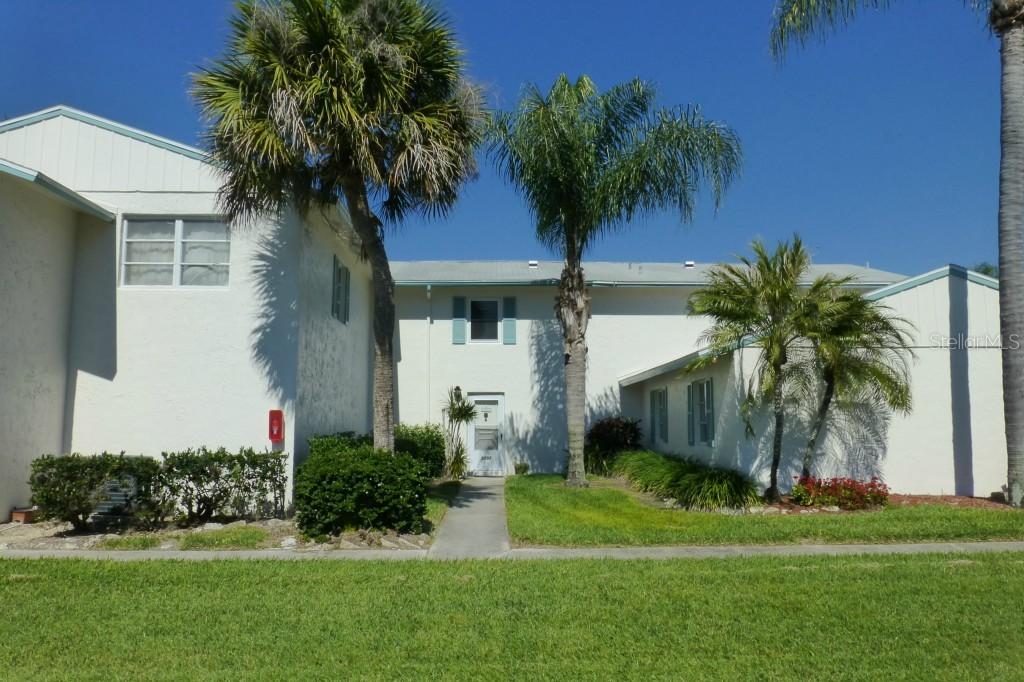 3292 39th St. #B, St Petersburg, FL 33711