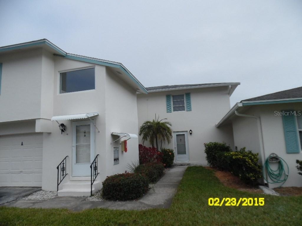 3245 40th Way #D, St Petersburg, FL 33711