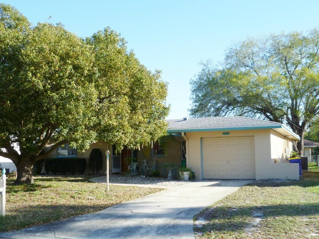 10864 90th Ter., Seminole, FL 33772