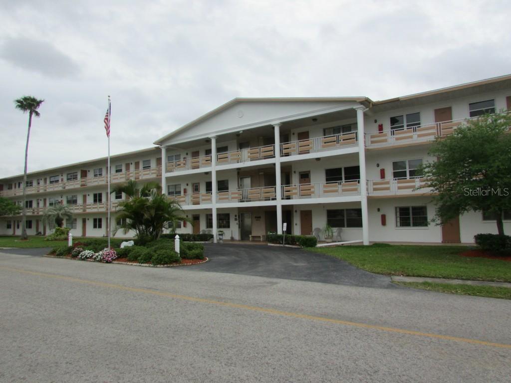 6015 19th St. #204, St Petersburg, FL 33714