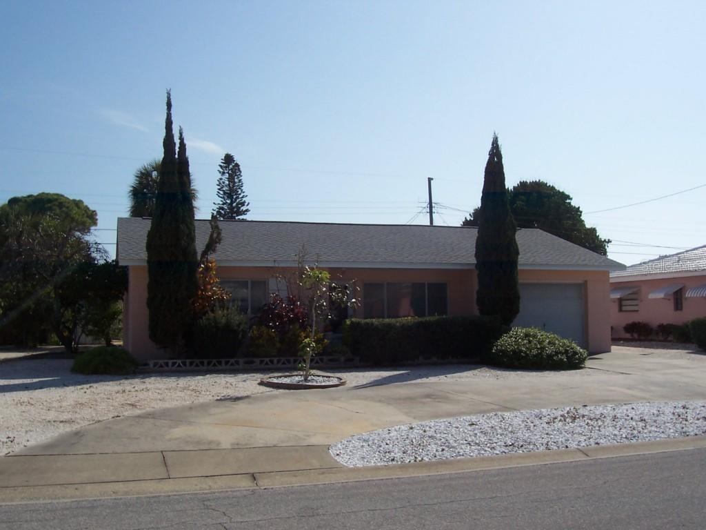 102 Lido Dr., St Pete Beach, FL 33706