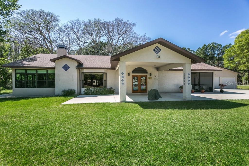 19520 Holly Ln., Lutz, FL 33558