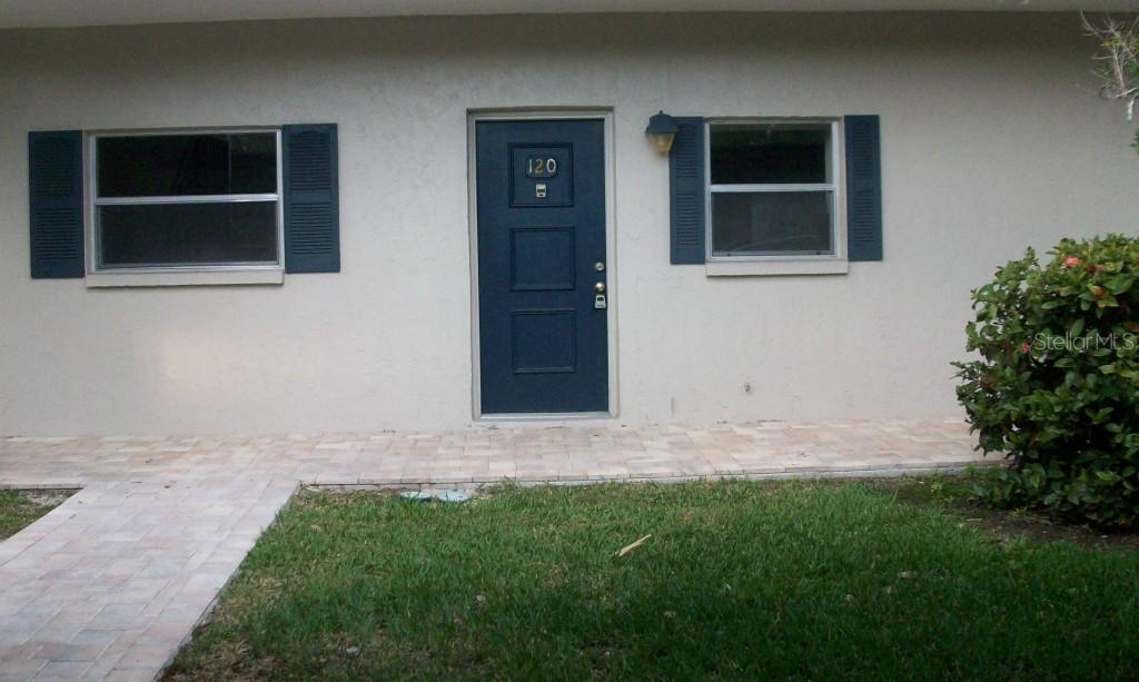 9881 113th St. #120, Seminole, FL 33772