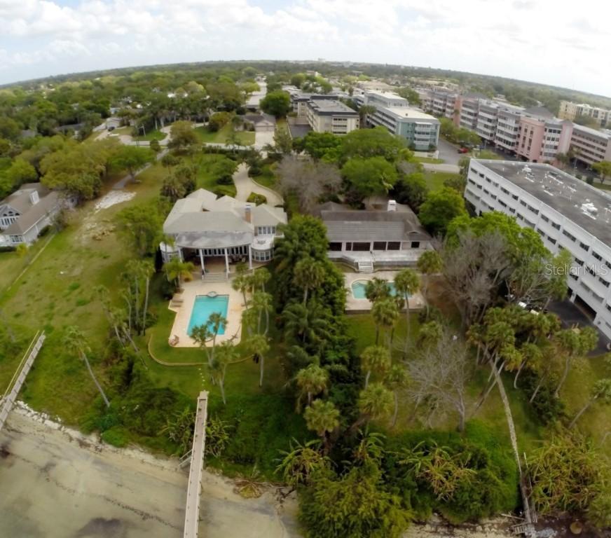 160 Bluff View Dr., Belleair Bluffs, FL 33770