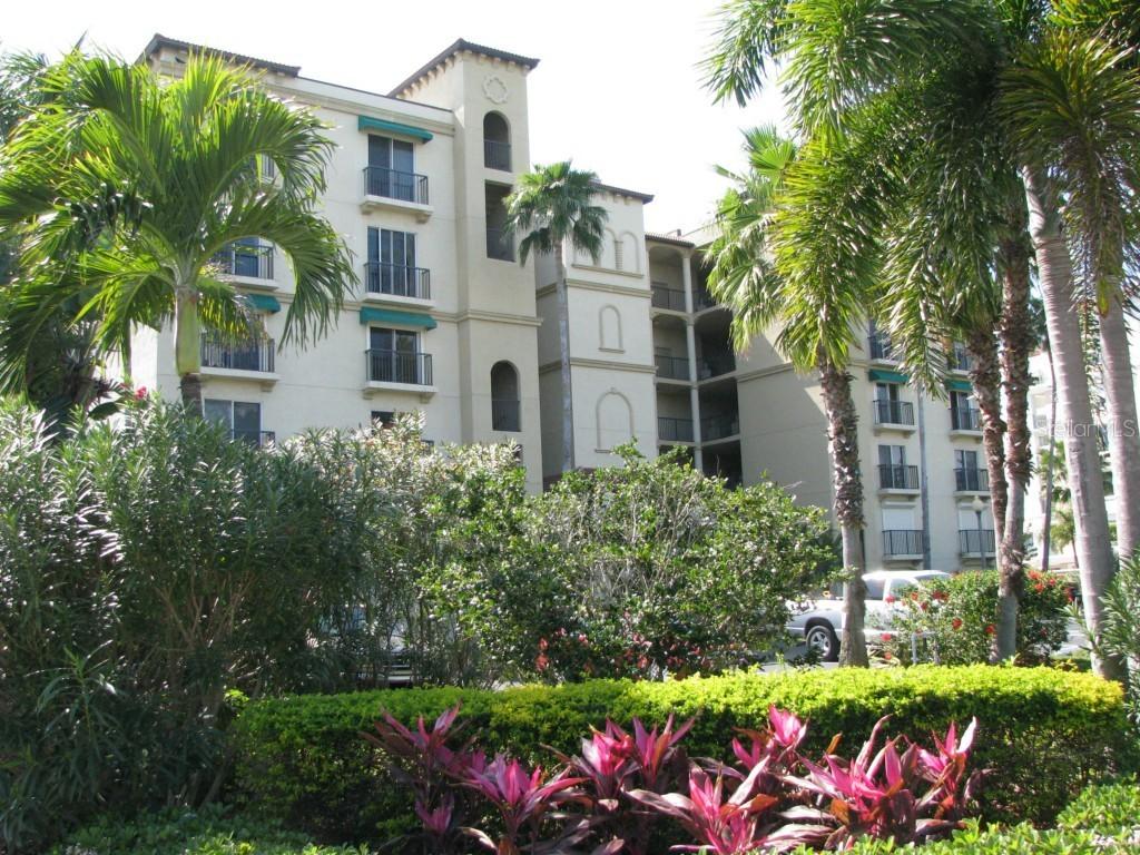 200 121st Ave. #204, Treasure Island, FL 33706