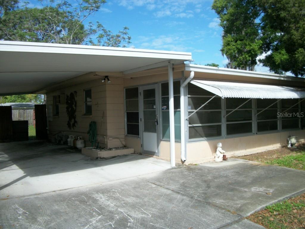 8940 67th Way, Pinellas Park, FL 33782