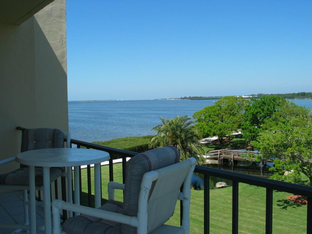 437 Mariner Dr., Tarpon Springs, FL 34689