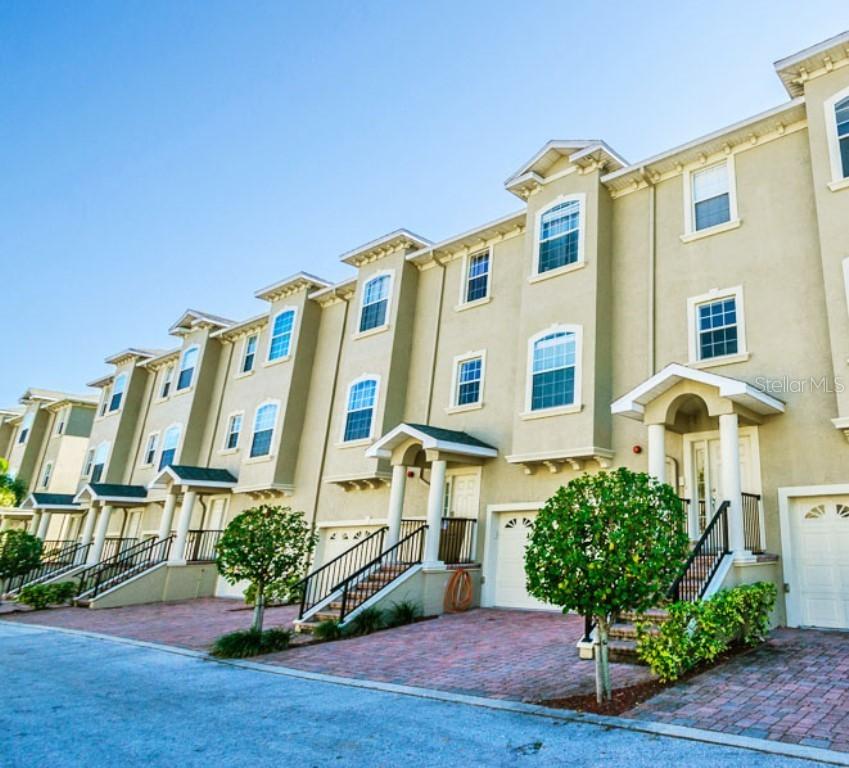 10065 Bayou Grande Ave., Seminole, FL 33772