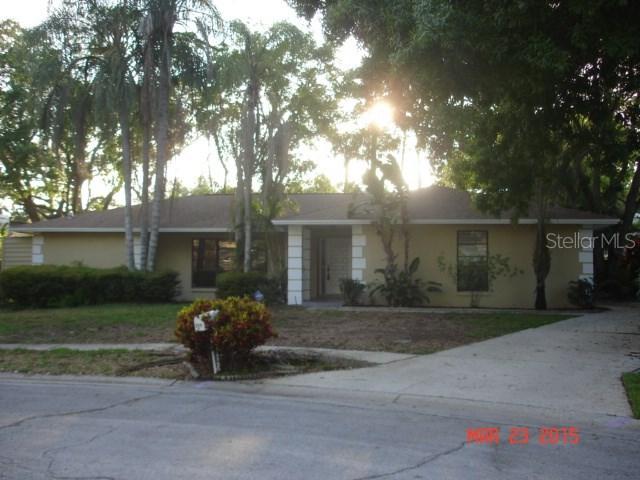 2211 Adam Ct., Palm Harbor, FL 34683