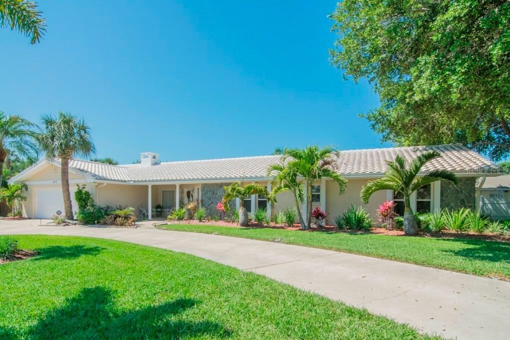 1670 Clearwater Harbor Dr., Largo, FL 33770