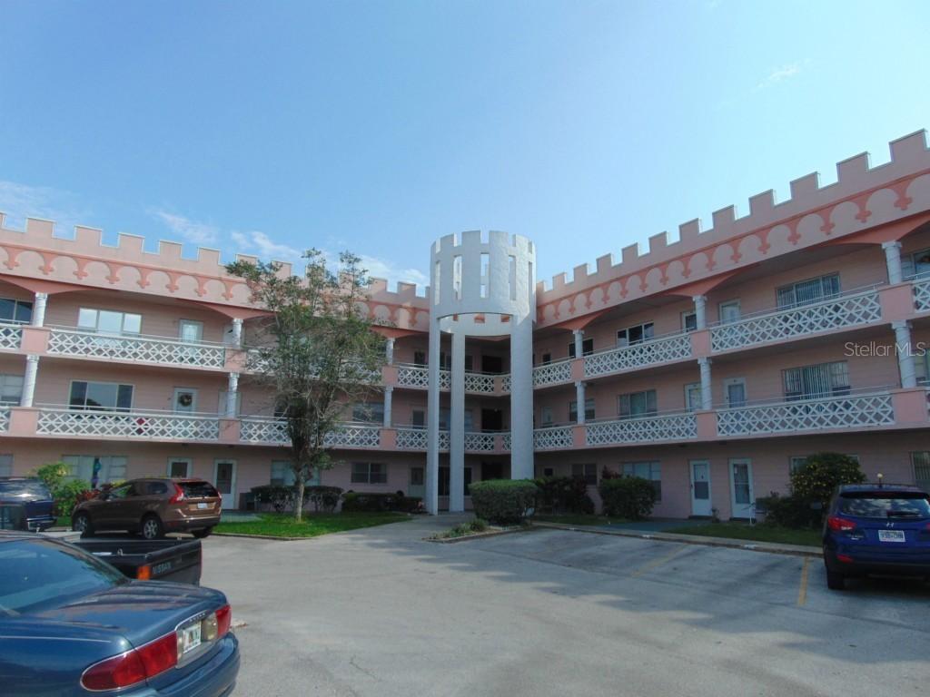 2457 Ecuadorian Way #73, Clearwater, FL 33763