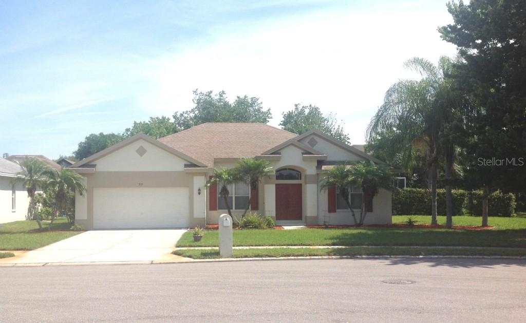 517 Pinewood Dr., Oldsmar, FL 34677