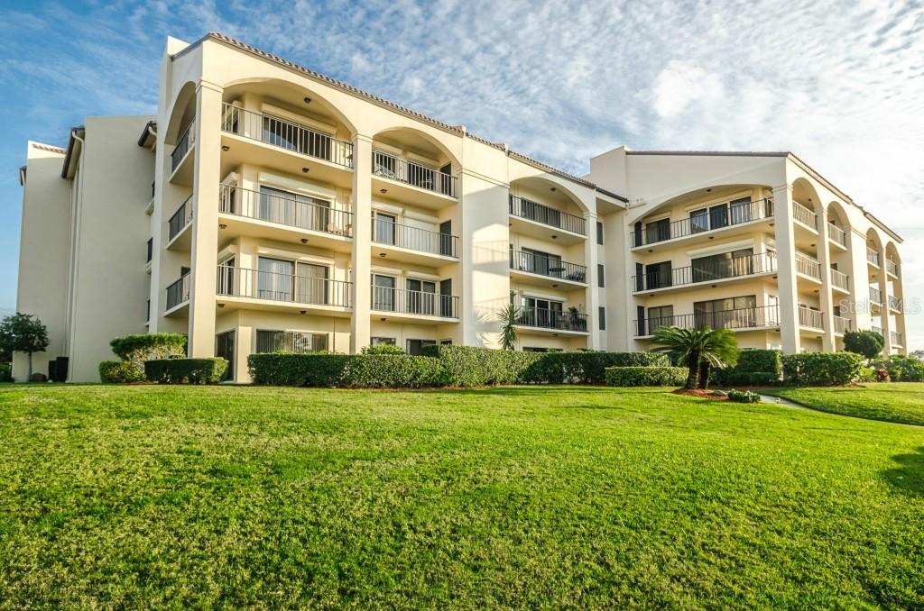 127 Mariner Dr., Tarpon Springs, FL 34689