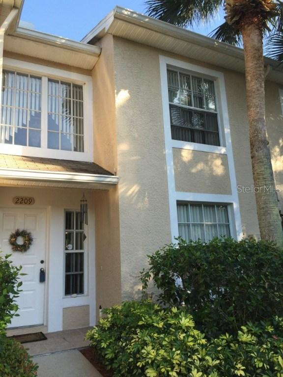 2209 Andover Cir., Palm Harbor, FL 34683