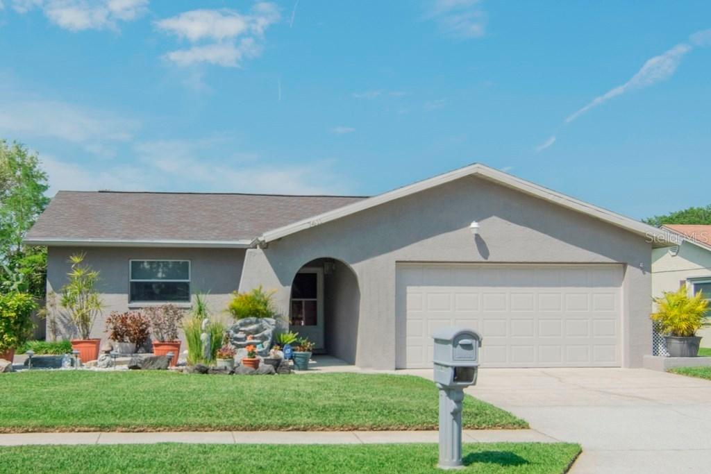 7411 118th Ter., Largo, FL 33773