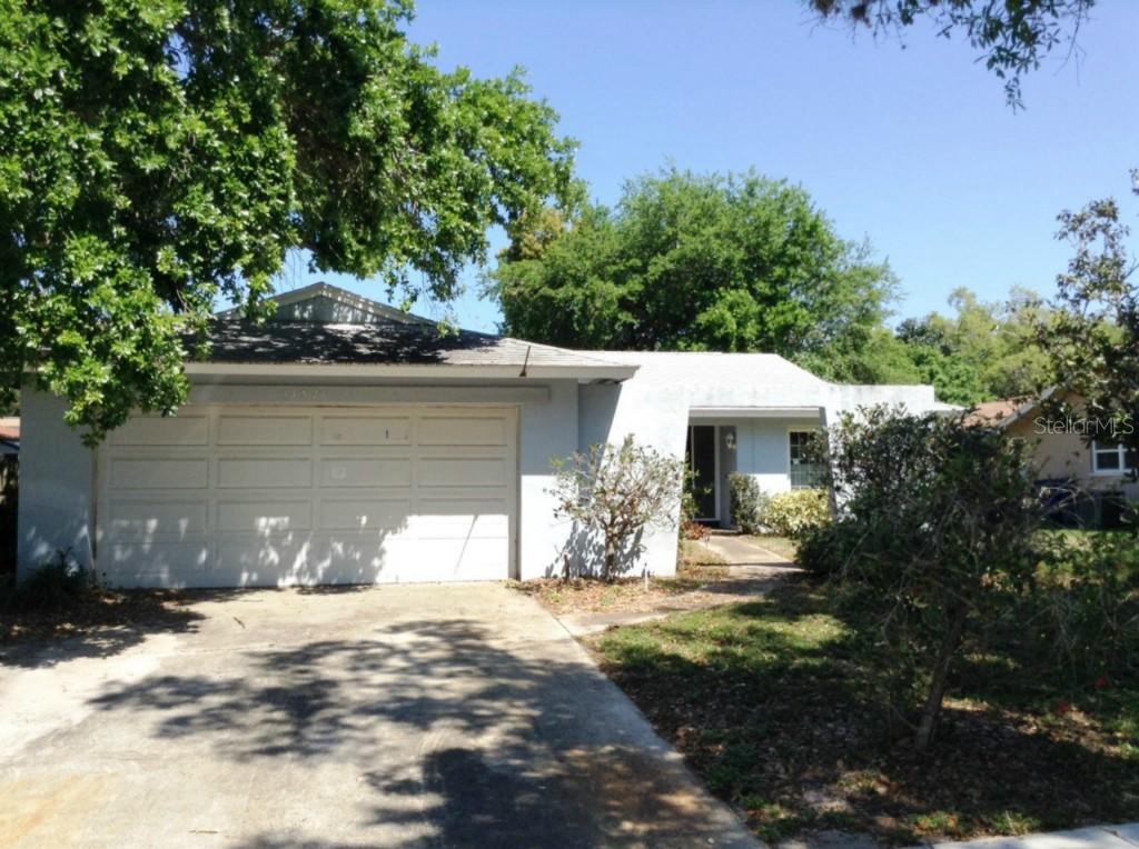 13521 Del Prado Dr., Largo, FL 33774