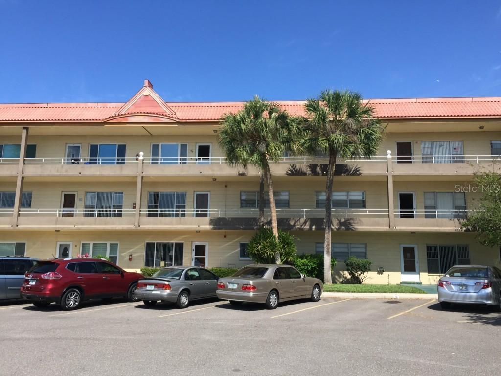 2402 Ecuadorian Way #50, Clearwater, FL 33763