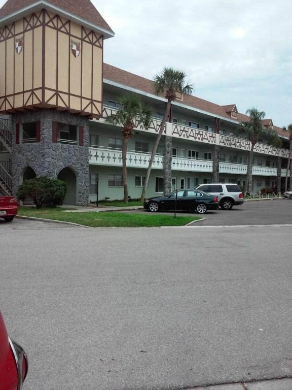 2447 Ecuadorian Way #61, Clearwater, FL 33763