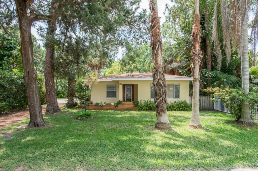 515 Tennessee Ave., Crystal Beach, FL 34681