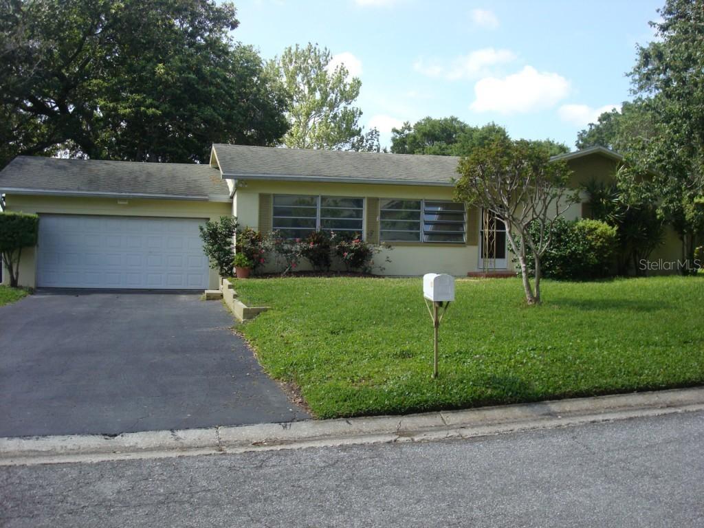 3032 Fountainhead Dr., Largo, FL 33770