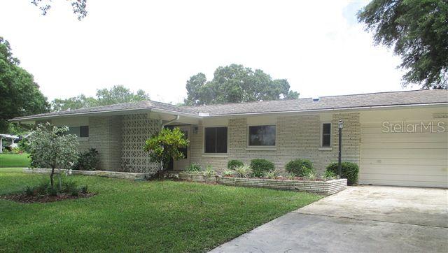 1646 Woodridge Dr., Clearwater, FL 33756