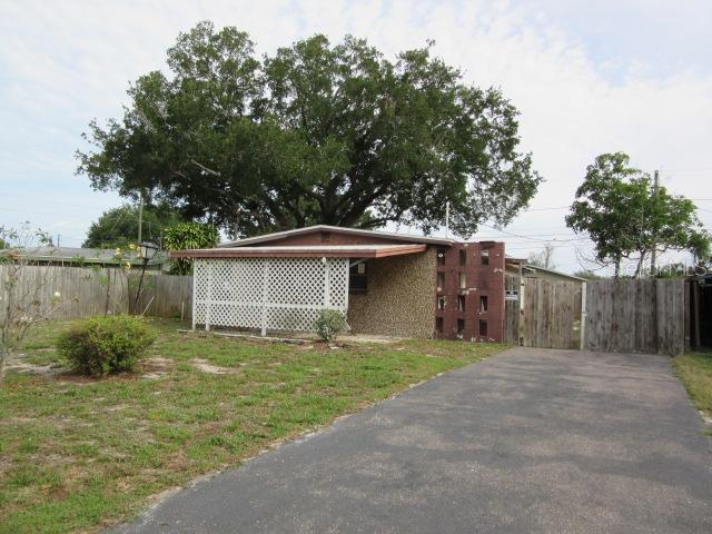 8817 93rd Ave., Seminole, FL 33777