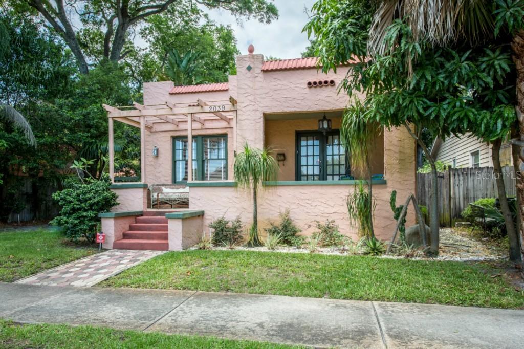 2039 2nd Ave., St Petersburg, FL 33713