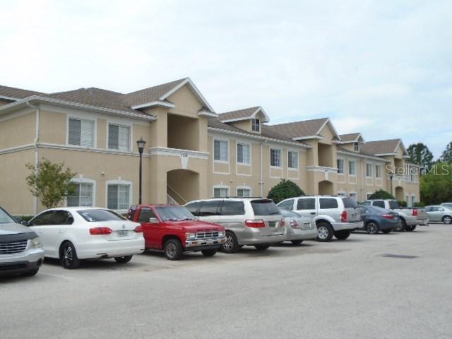 9505 Amberdale Ct. #201, Riverview, FL 33578