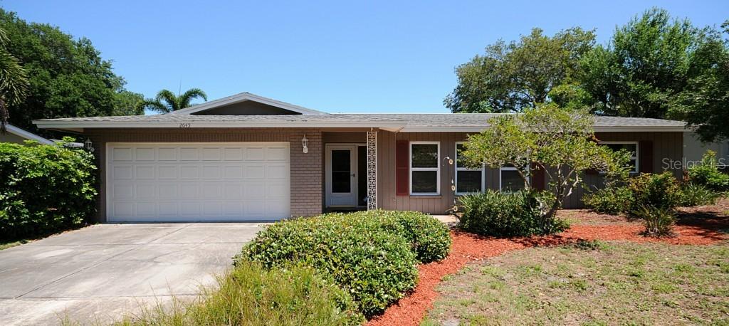 2645 10th Ave., Largo, FL 33770