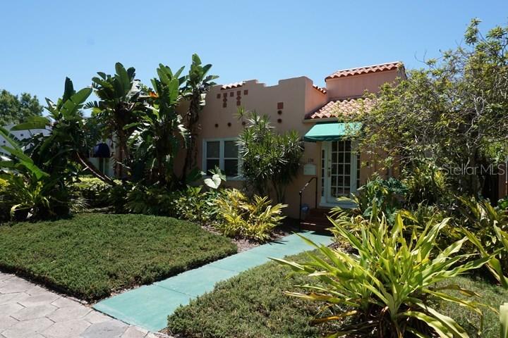 136 19th Ave., St Petersburg, FL 33705