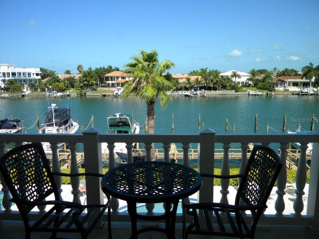 544 Pinellas Bayway #302, Tierra Verde, FL 33715
