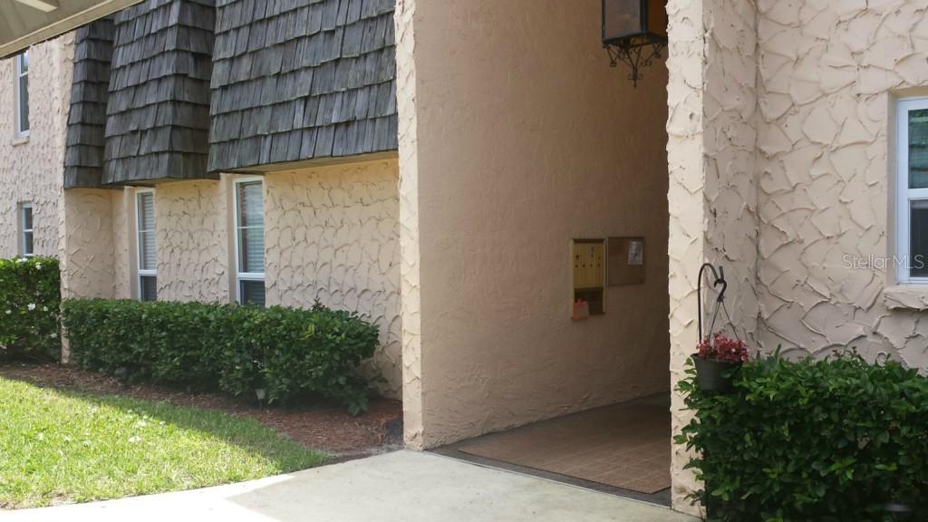 119 Buttonwood Cir., Seminole, FL 33777