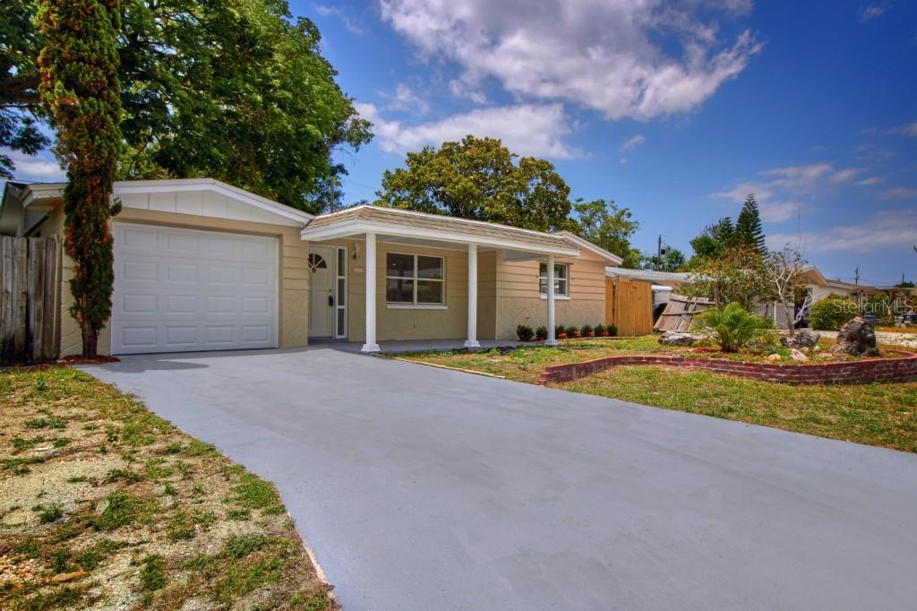 1031 Clairborne St., Holiday, FL 34690