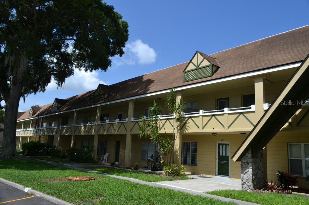 2000 World Parkway Blvd. #21, Clearwater, FL 33763