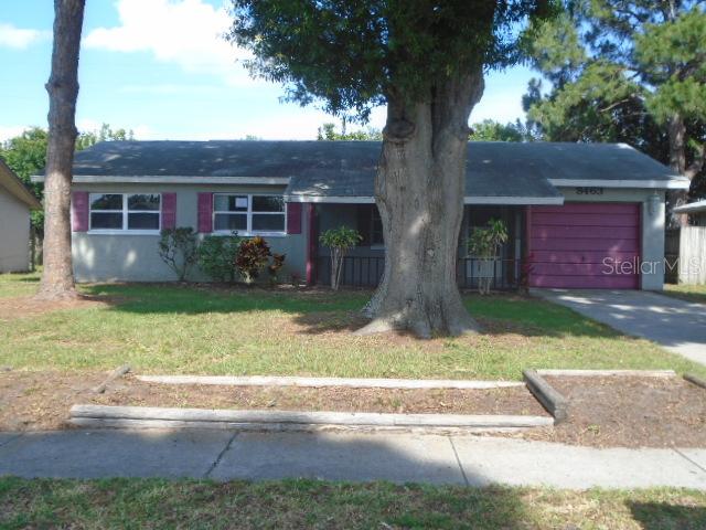 8463 Jennifer Ln., Seminole, FL 33777
