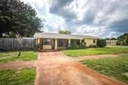7877 85th Ln., Largo, FL 33777