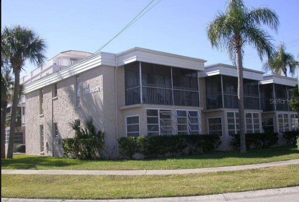 611 Poinsettia Ave. #101, Clearwater Beach, FL 33767