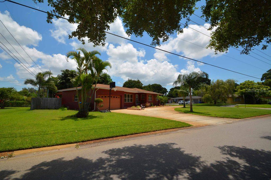 3991 26th Ave., St Petersburg, FL 33713