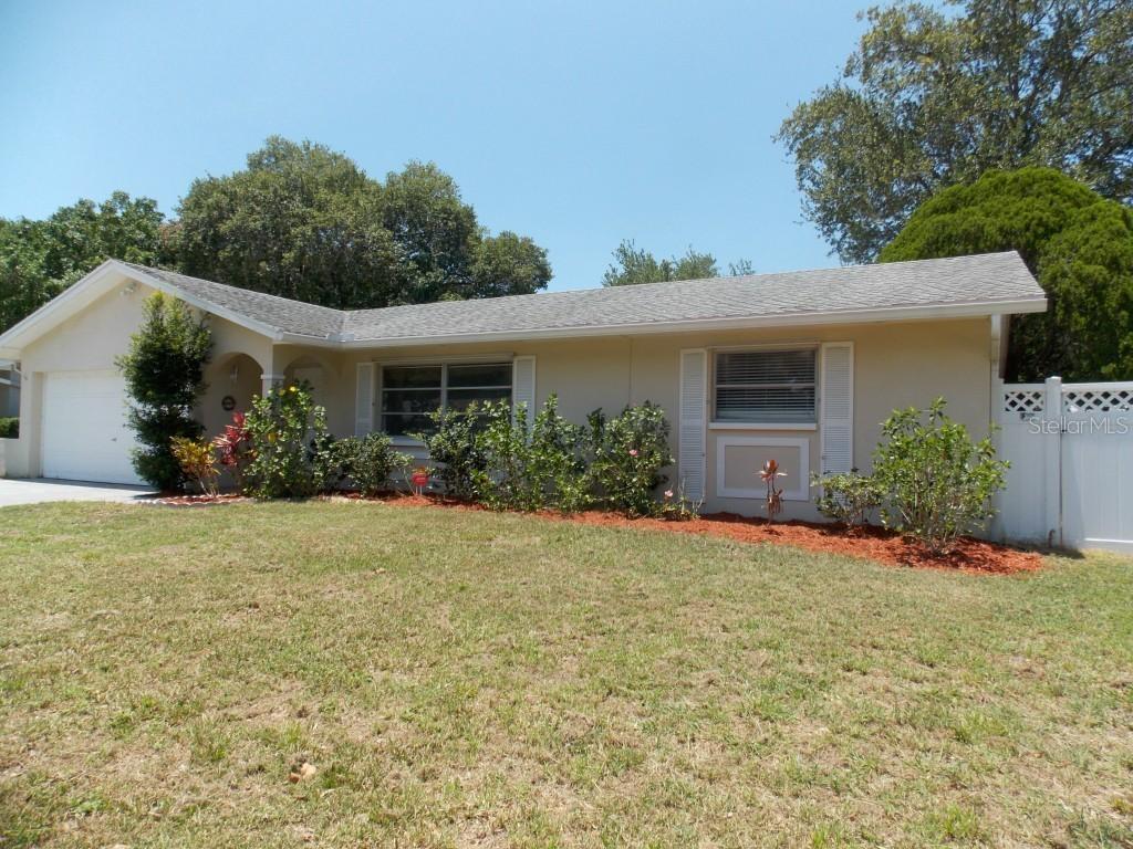 1370 Leona Dr., Largo, FL 33770