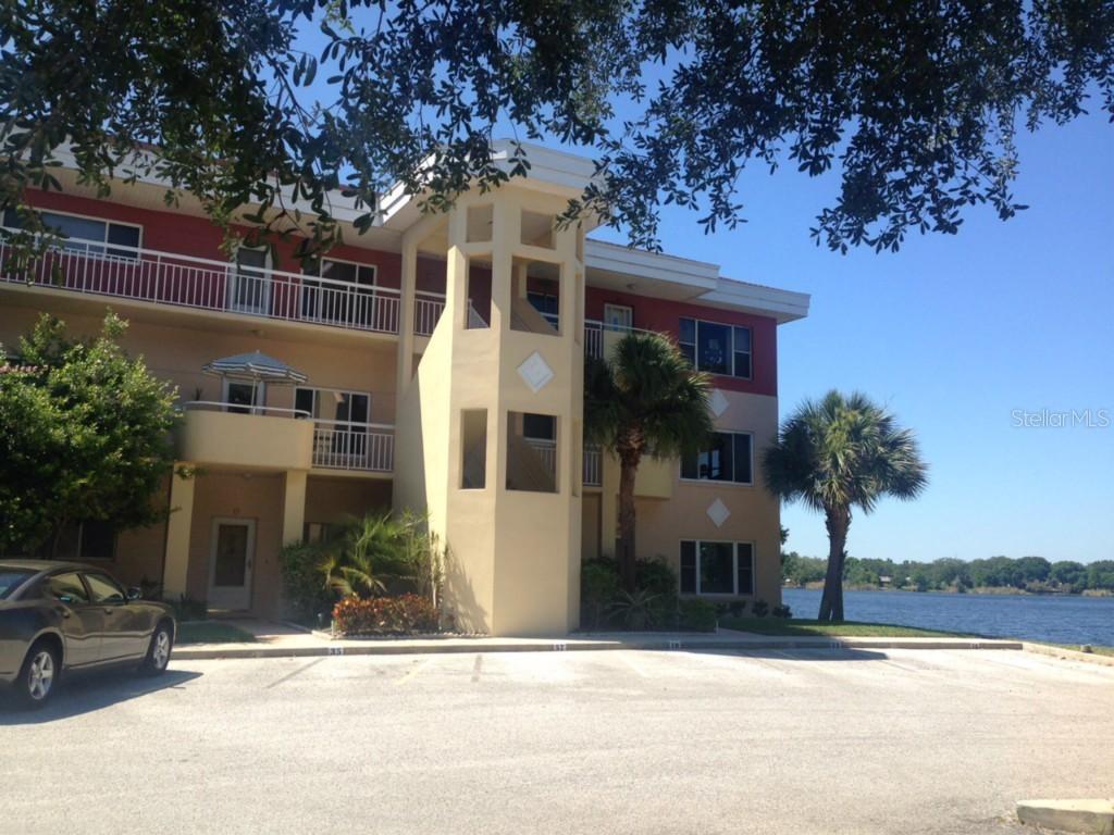 2022 Camelot Dr. #39, Clearwater, FL 33763