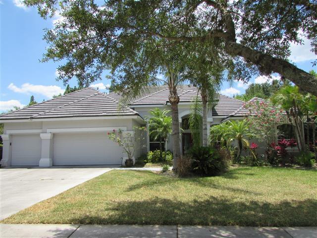 17906 Sheltered Ridge Ln., Tampa, FL 33647