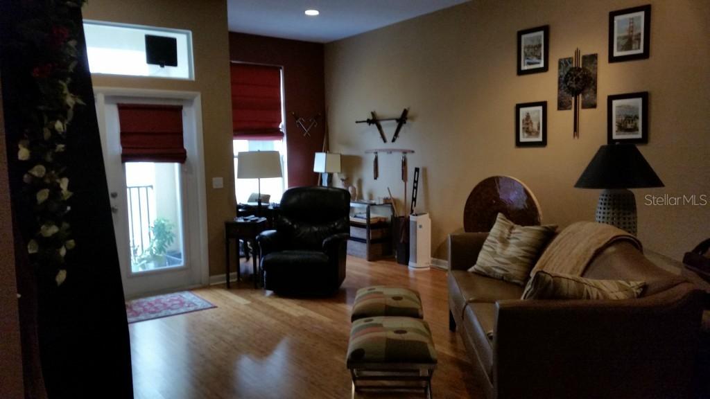 535 4th Ave. #8, St Petersburg, FL 33701