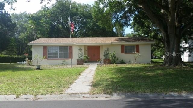 700 42nd Ave., St Petersburg, FL 33703