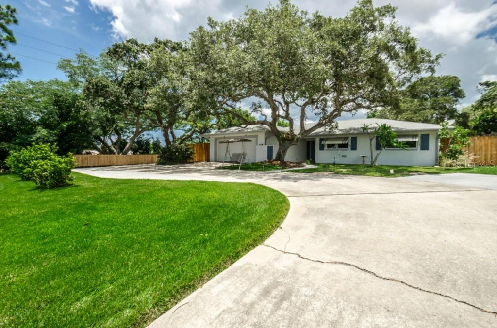 14599 Beechdale Ct., Largo, FL 33774