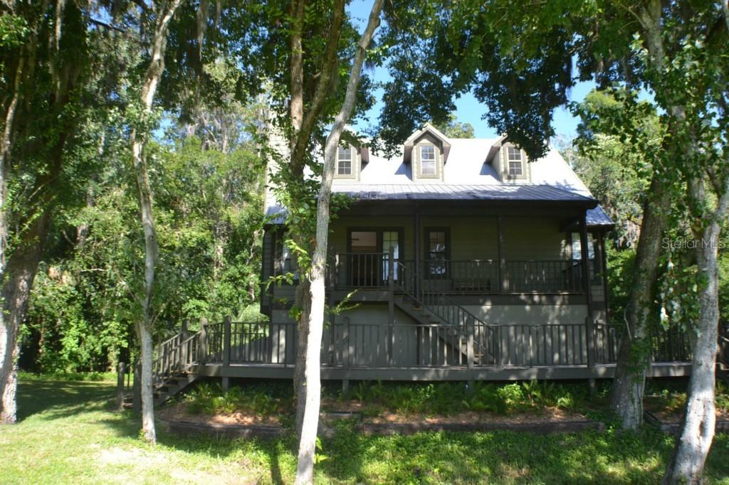 1301 Lake Dr., Tarpon Springs, FL 34688